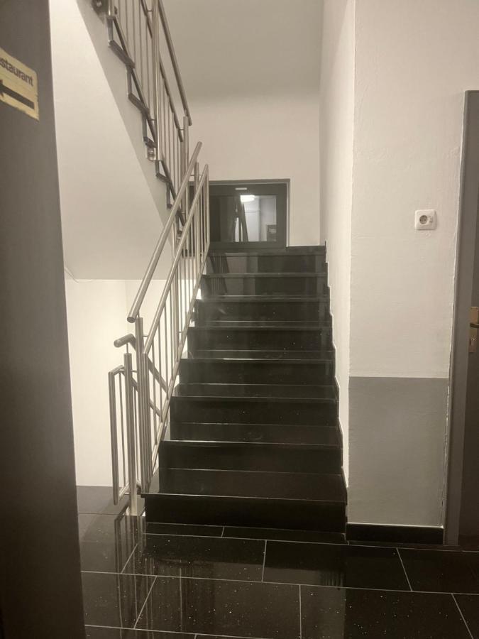 Akropolis Hotel Lubeck Ngoại thất bức ảnh